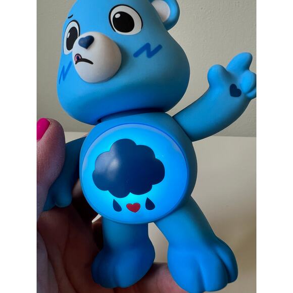 Care Bears Grumpy Bear 5" Interactive Figure Unlock the Magic Works! - Picture 8 of 10